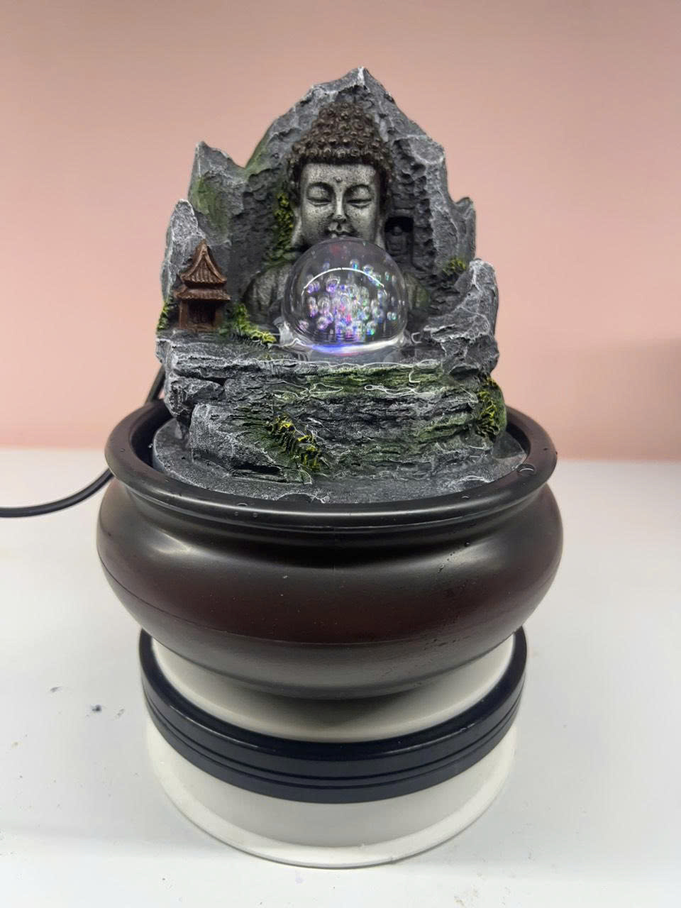 Thác nước chảy